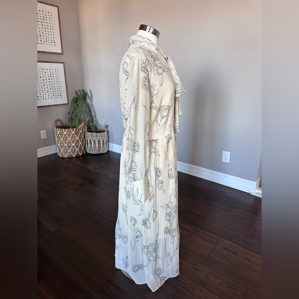 A New Day Flowy Fairy Floral Chiffon Long Sleeve Maxi Dress Ivory/Black LG NWT - Picture 3 of 13